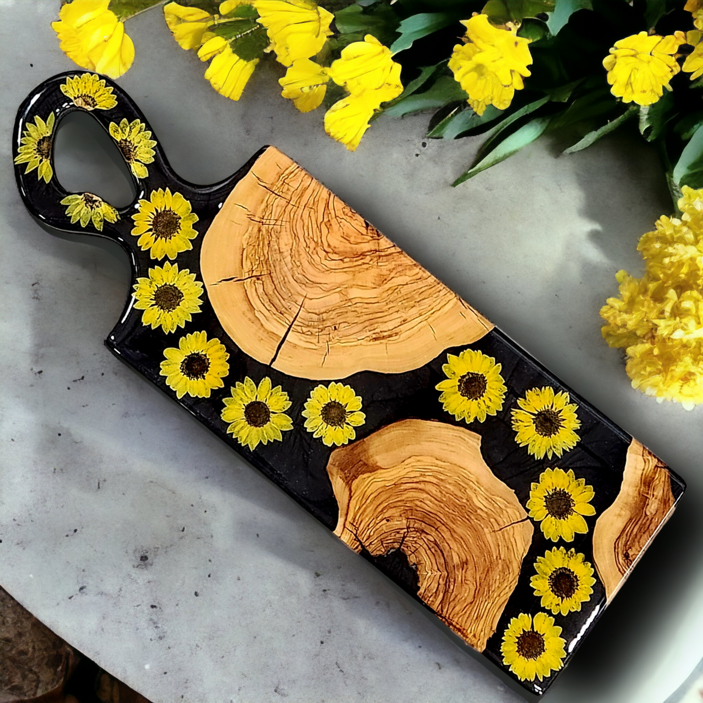 ’Gratitude’ 🌻 Olivewood Charcuterie Kitchen Decor Custom Serving Tray Serving Trays