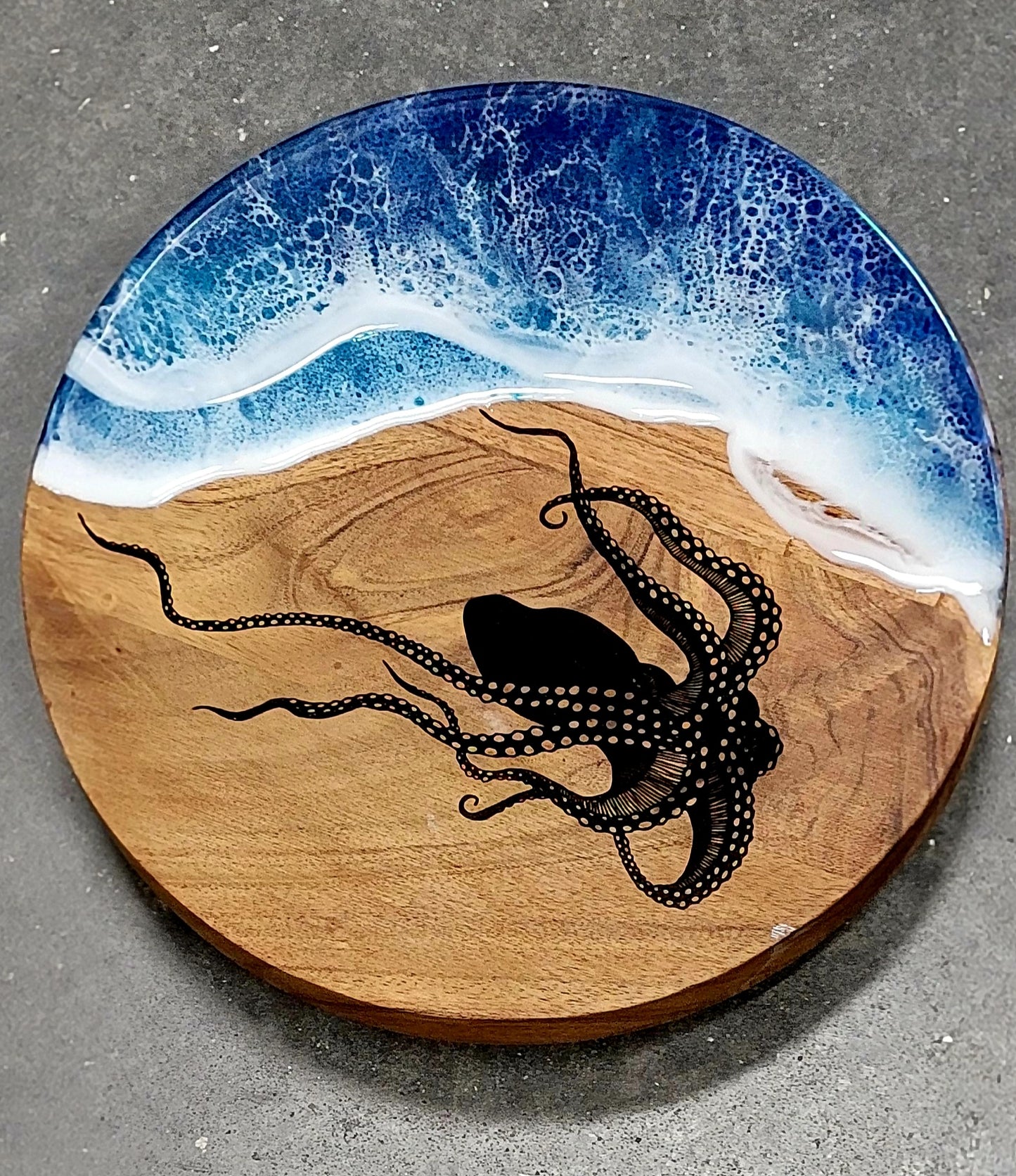 Octo #2 - Acacia Wood Cakestand Trivet w/ Engraved Octopus + Epoxy Beach Wave Design Cake Trivet
