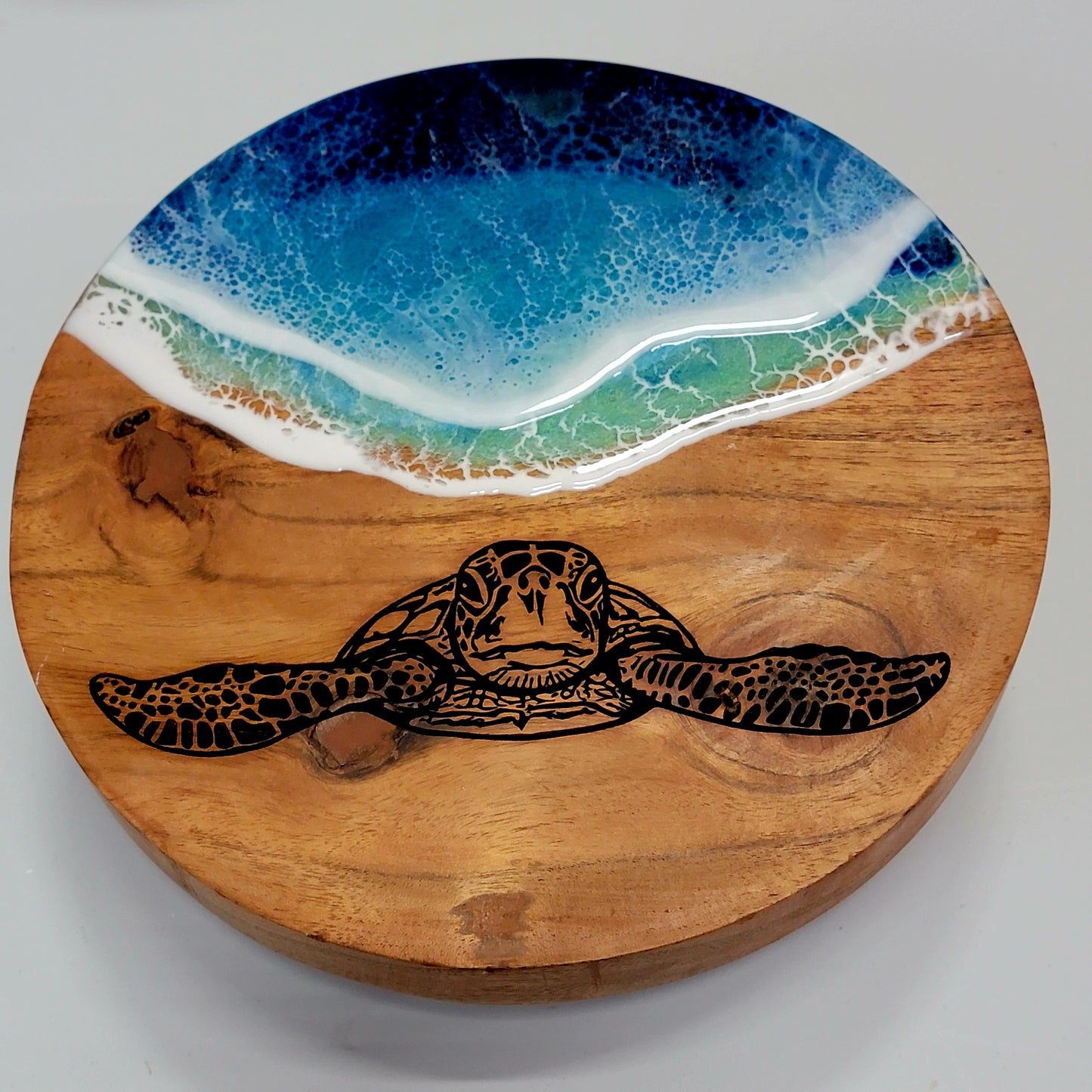 Acacia Wood Cakestand Trivet w/ Engraved Sea Turtle Epoxy Beach Wave Design Cake Trivet