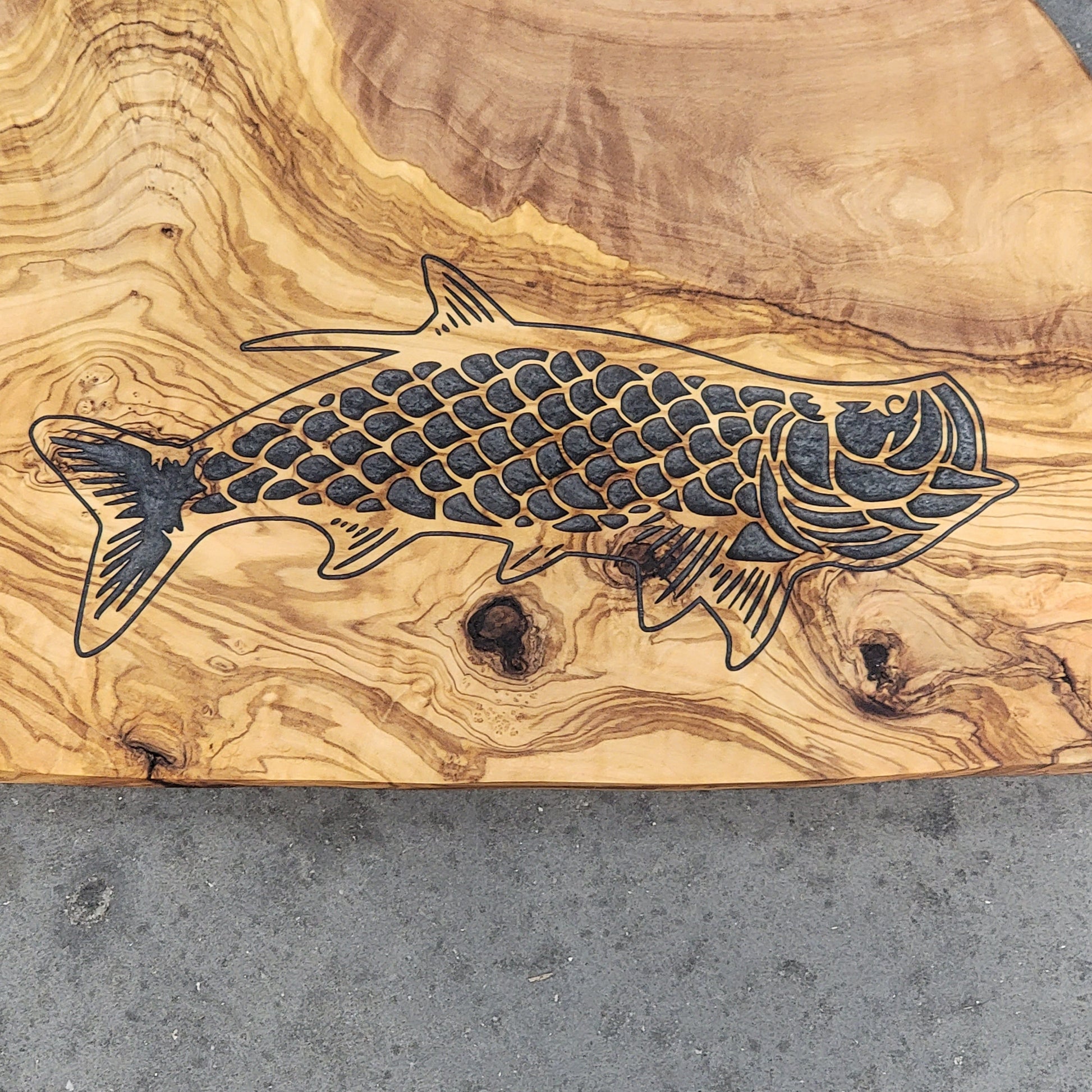 Tarpon Olivewood Cutting Board with Epoxy Inlay Fish Design Kitchen De – Gulf Coast Custom Designs