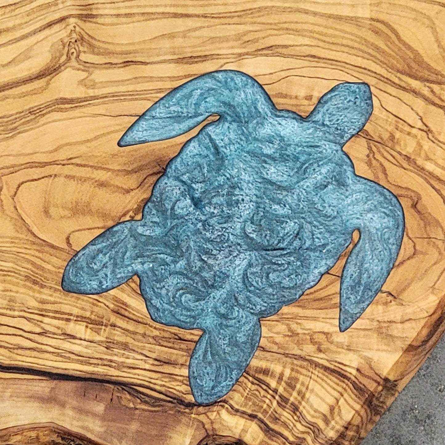 Turtle Epoxy Inlay Olivewood Charcuterie Cutting Board Decorative Serving Tray Serving Trays