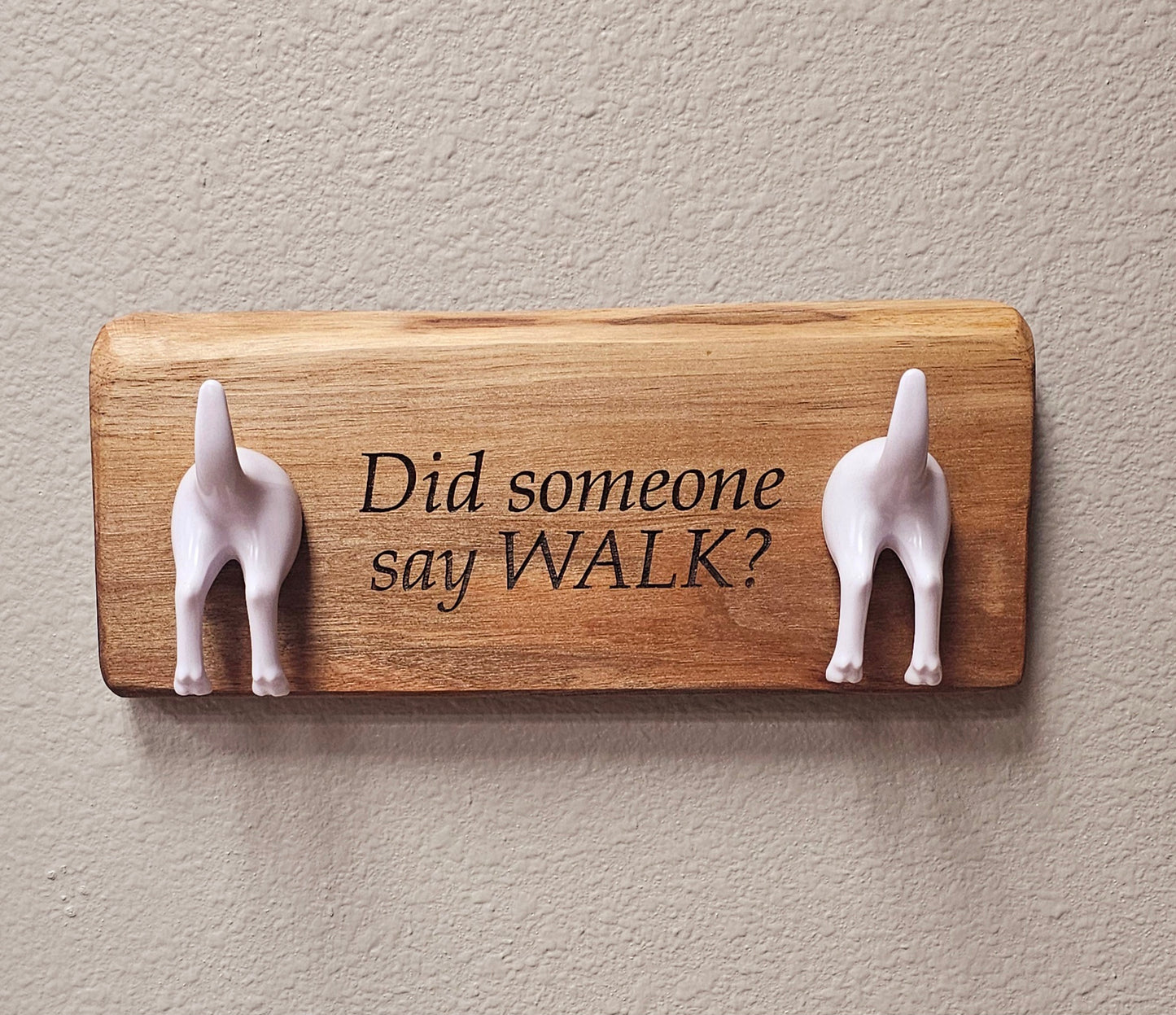 Walnut Bone Shaped Leash Holder Wall Art (Wholesale)